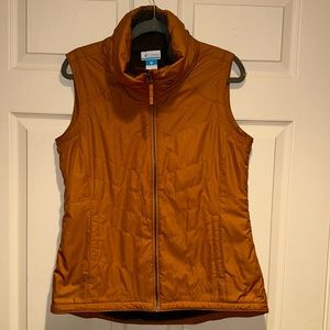 Columbia fleece-lined vest